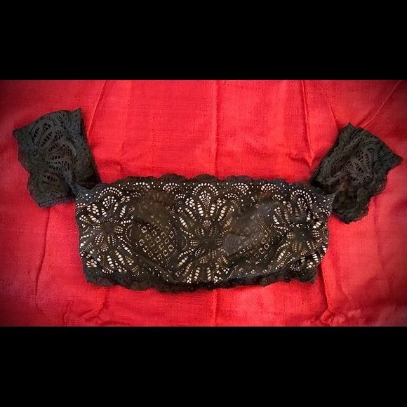 Buy 1 Get 1 FREE🌸NWOT Victoria’s Secret Lace off-shoulder bandeau🌸 - Picture 1 of 3